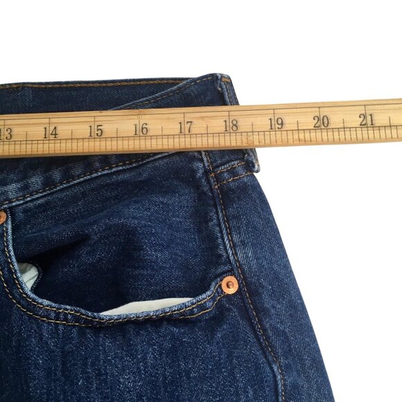 Levis 501 Jeans Mens 38x30 Blue Denim Straight Leg Button Fly Classic Fit - Picture 9 of 16